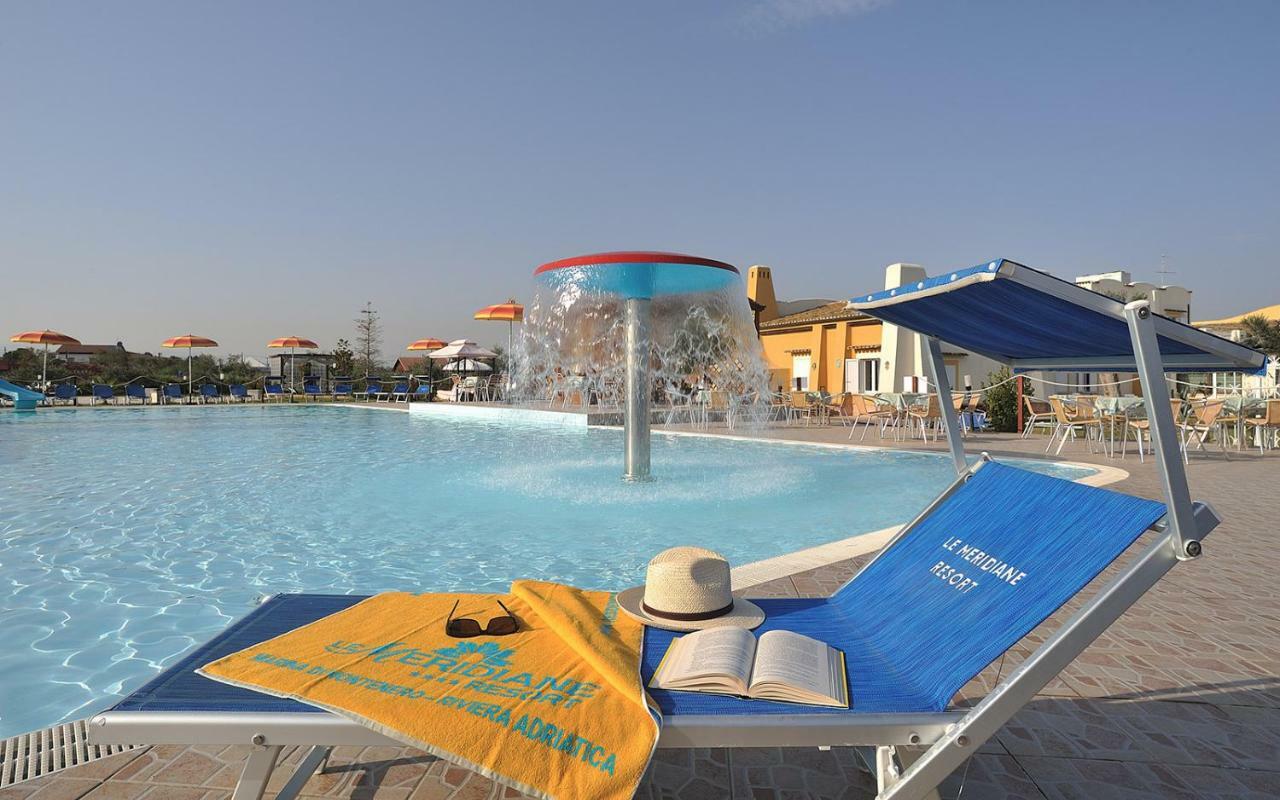 Villaggio Turistico Le Meridiane Марина ди Монтенеро Екстериор снимка