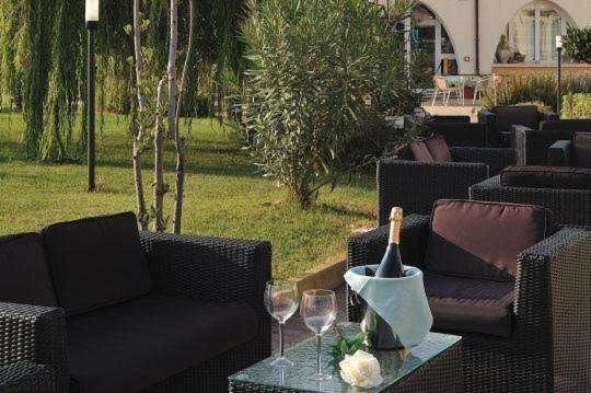 Villaggio Turistico Le Meridiane Марина ди Монтенеро Екстериор снимка